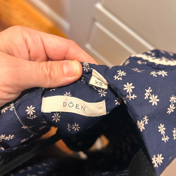 Doen Navy Floral Blouse - Picture 7 of 13